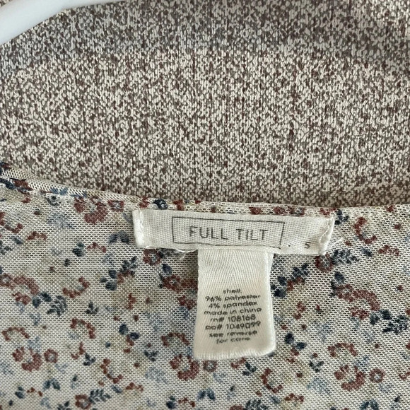 Full tilt sheer top. Size‎ small - Picture 2 of 6